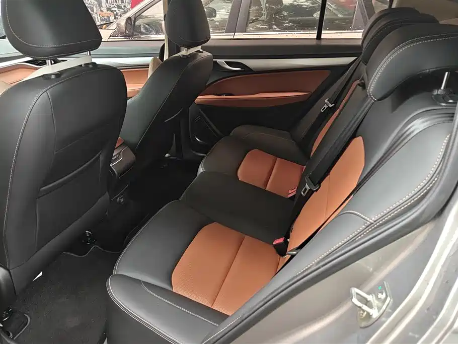 Geely Vision S1 2018 — фото 11