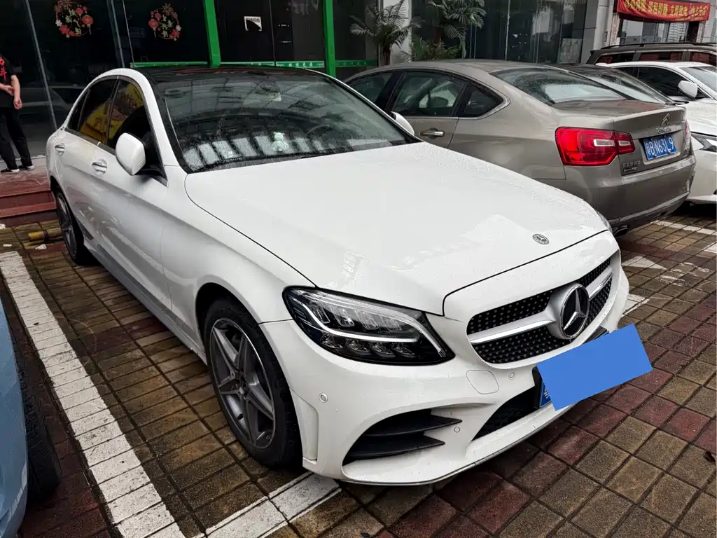 Mercedes-Benz C-Class 2019