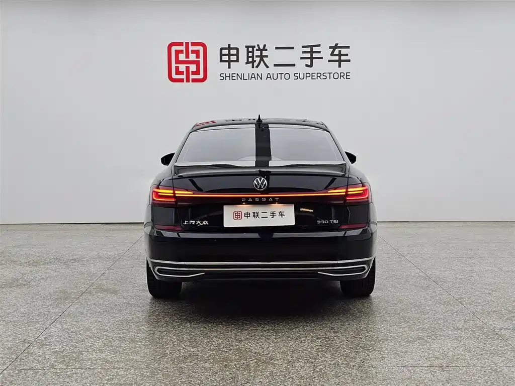Volkswagen Passat 2024