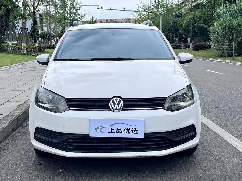 Volkswagen Polo 2015