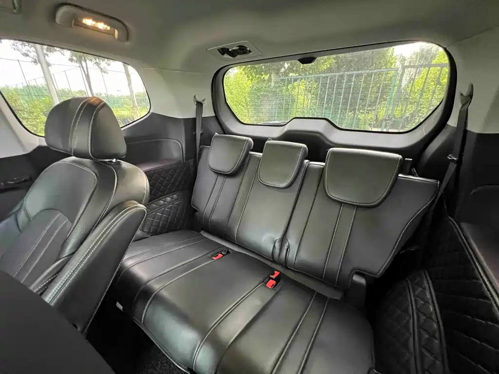 GAC Trumpchi M6 2022 — фото 10