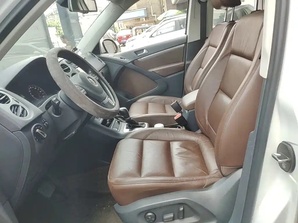 Volkswagen Tiguan 2015 — фото 15