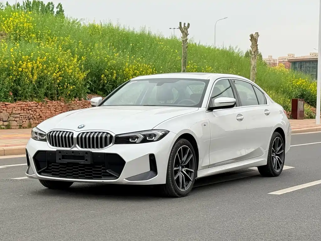BMW 3 Series 2024