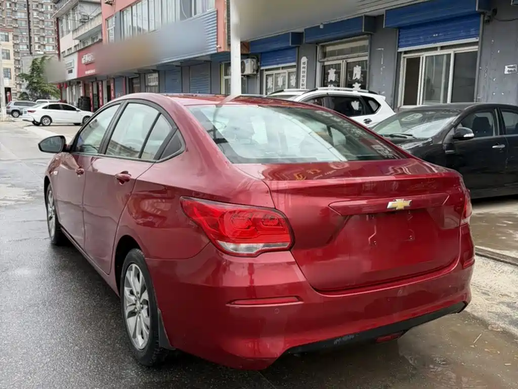 Chevrolet Cavalier 2017 — фото 11