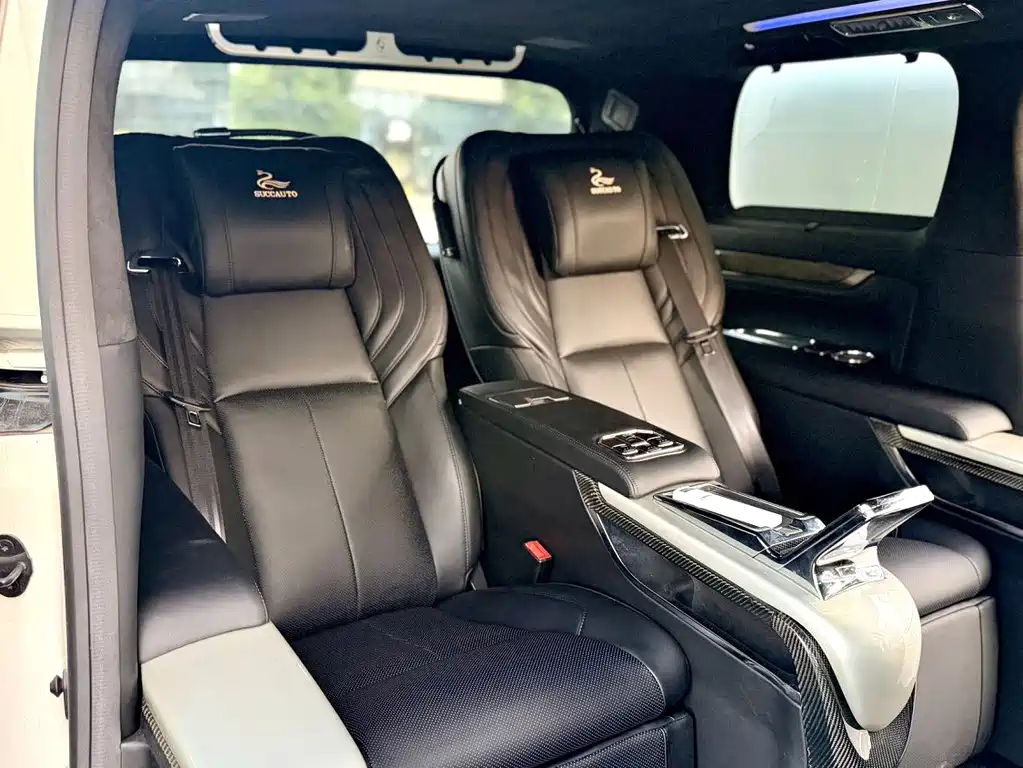 Toyota Alphard 2021 — фото 9