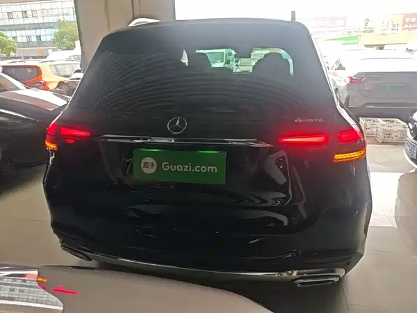 Mercedes-Benz GLE 2025