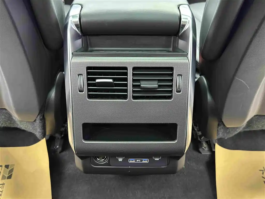 Land Rover Sport 2017 — фото 12
