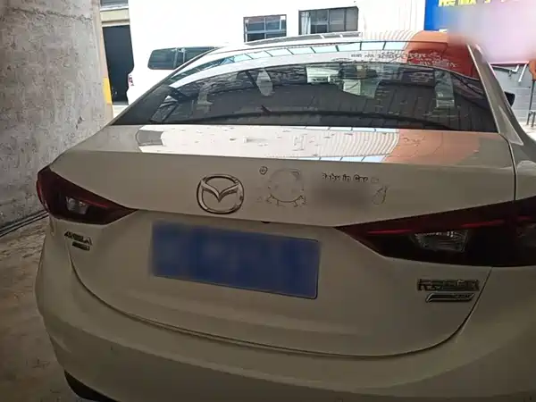 Mazda 3 Axela 2017