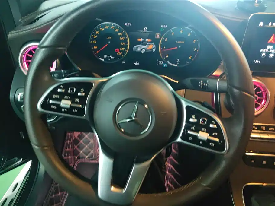 Mercedes-Benz GLC 2020 — фото 15