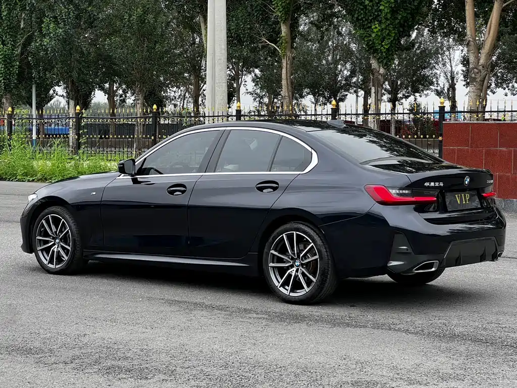 BMW 3 Series 2023