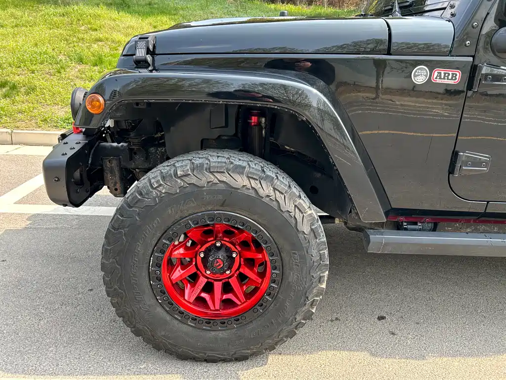 Jeep Wrangler 2018 — фото 3