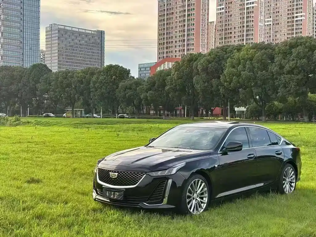 Cadillac CT5 2021 — фото 1