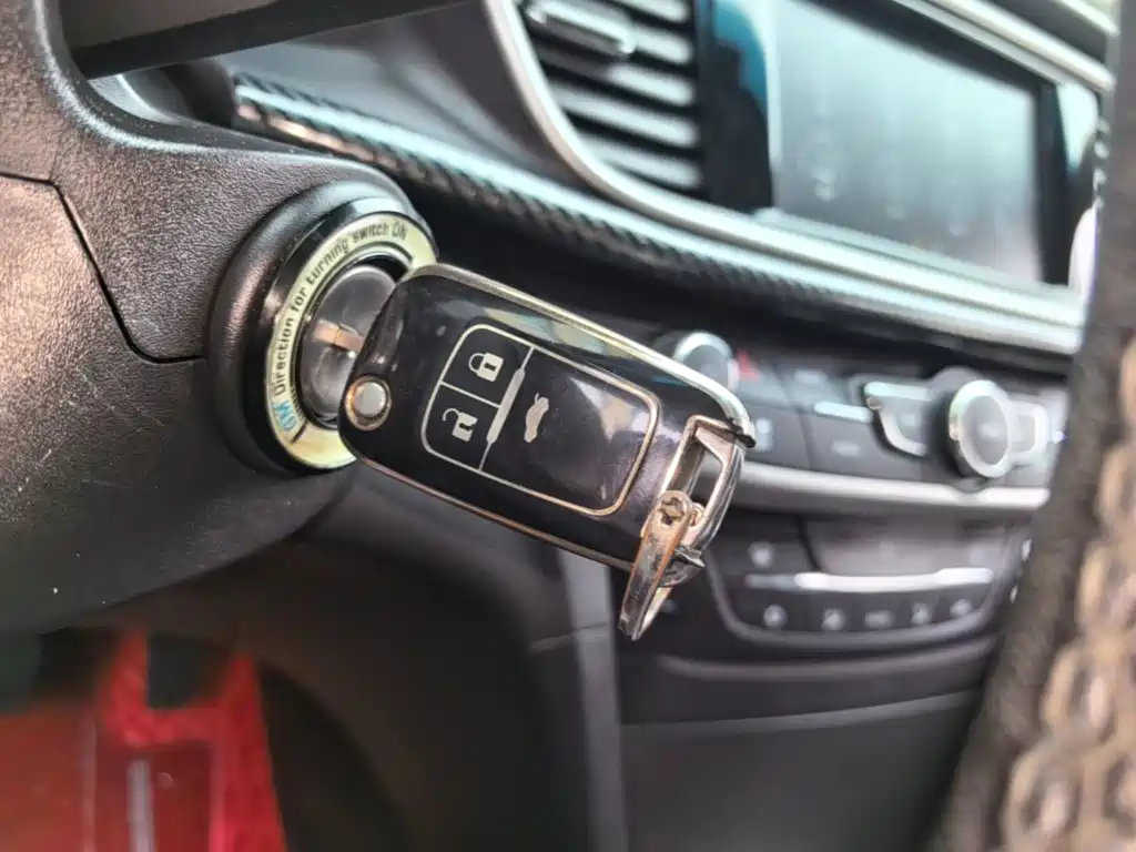 Buick Excelle 2020 — фото 17