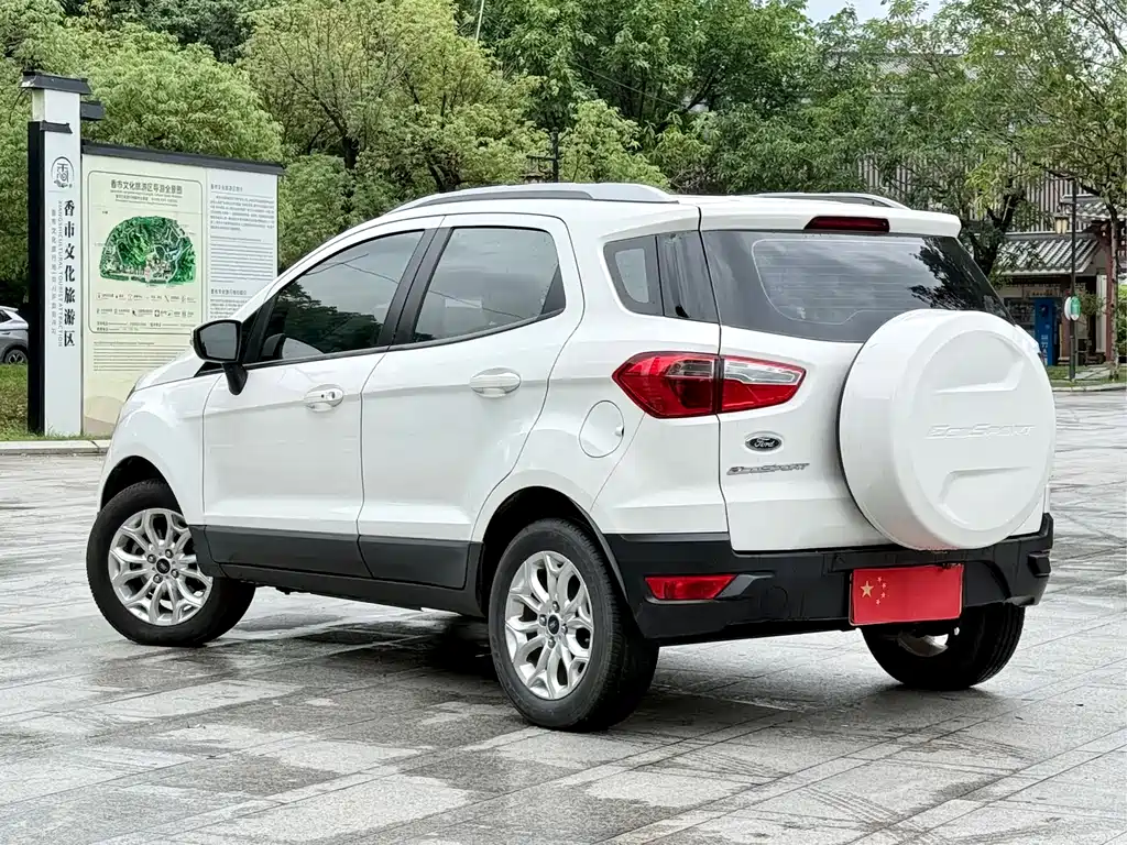 Ford Ecosport 2015 — фото 6