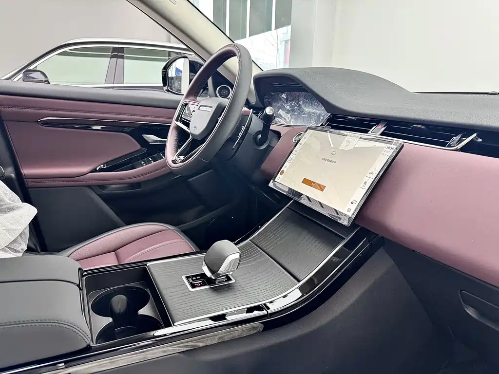 Land Rover Evoque 2026 — фото 12