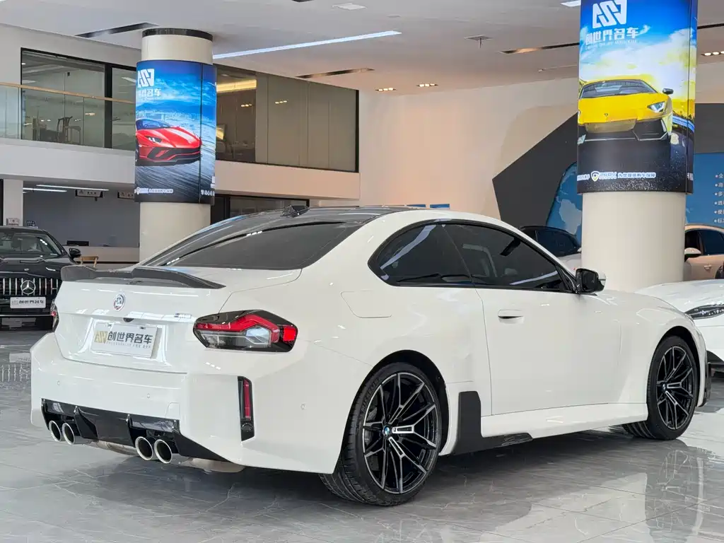 BMW M2 2024