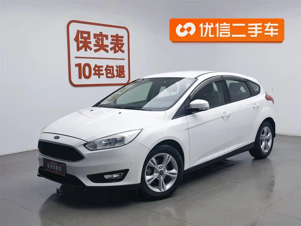 Ford Focus 2017 — фото 1