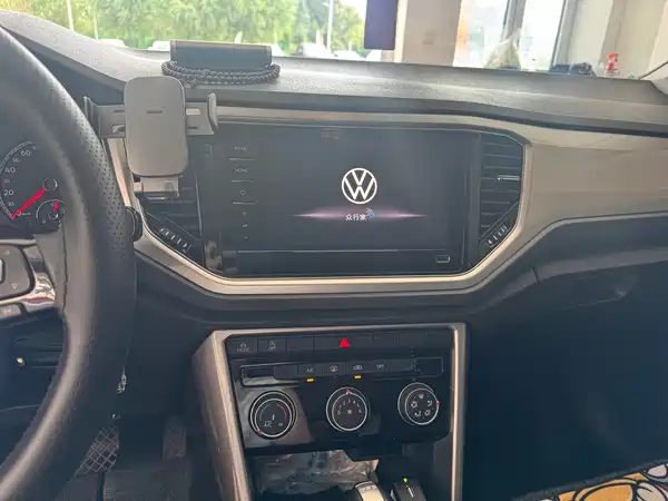 Volkswagen T-Roc 2022