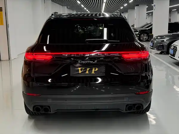 Porsche Cayenne 2019