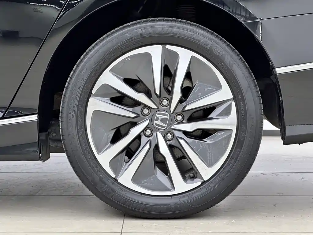 Honda Accord 2022 — фото 12