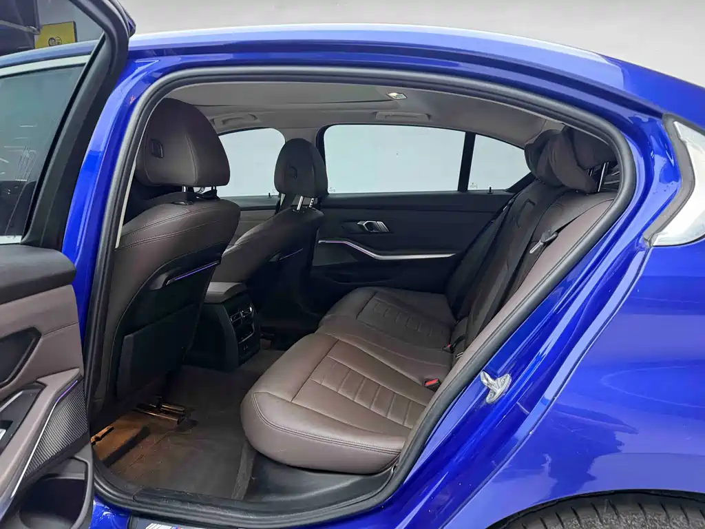 BMW 3 Series 2021