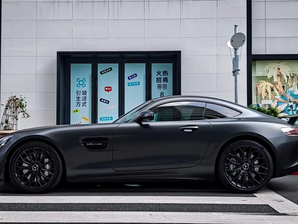 Mercedes-Benz AMG GT 2023 — фото 4