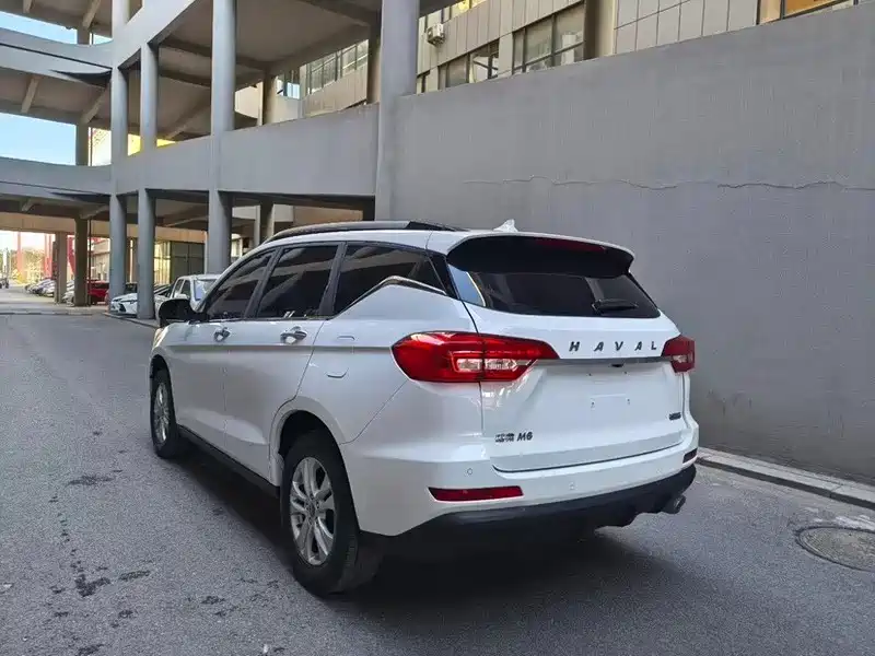 Haval M6 2019 — фото 9
