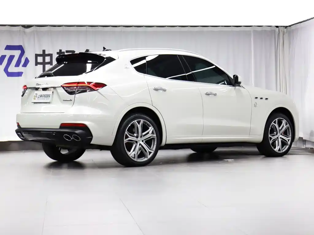 Maserati Levante 2022 — фото 3