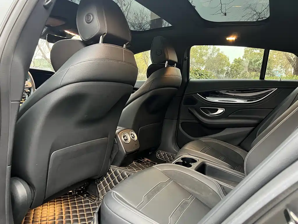 Mercedes-Benz AMG GT 2020 — фото 13