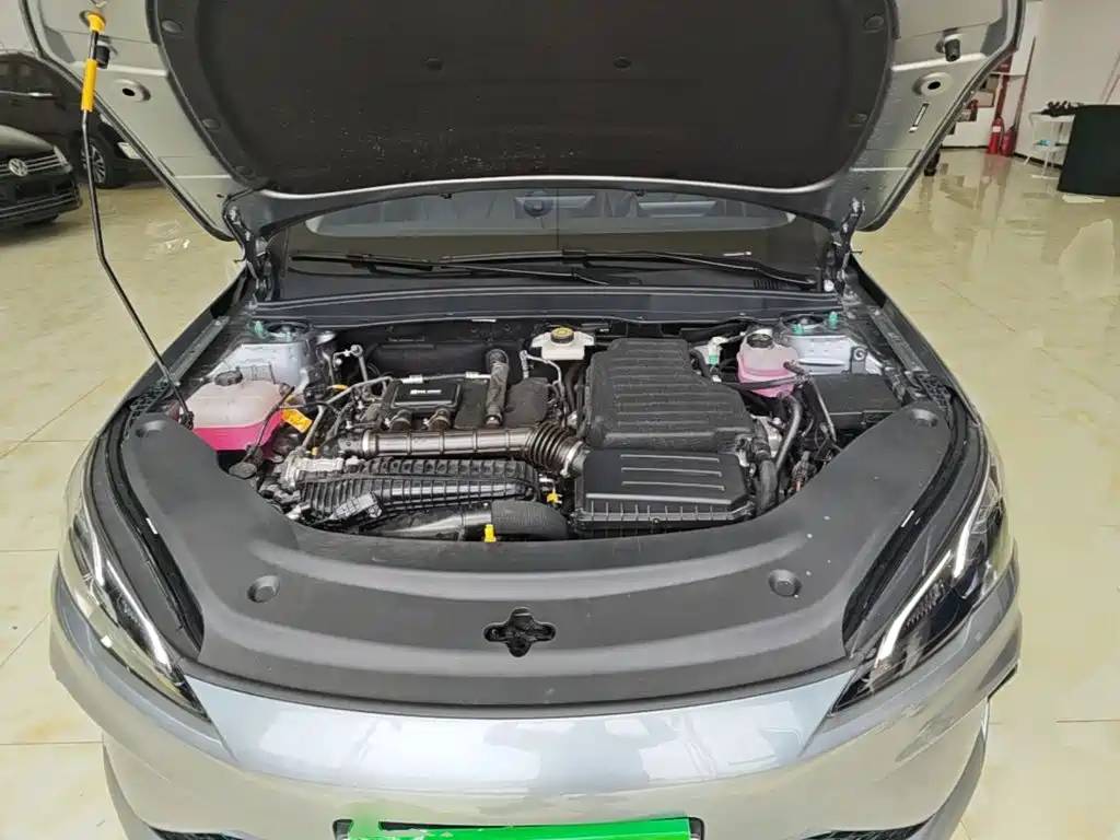 BYD Seal 05 DM-i 2025 — фото 20
