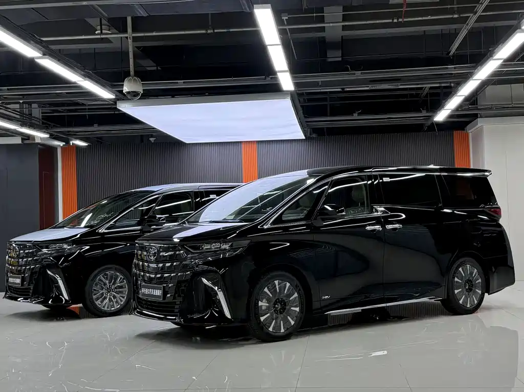 Toyota Alphard 2024 — фото 8