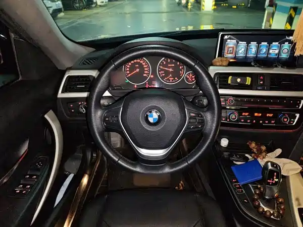 BMW 3 Series GT 2016