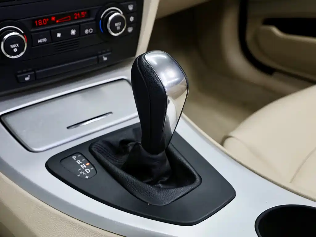 BMW 3 Series 2007 — фото 12