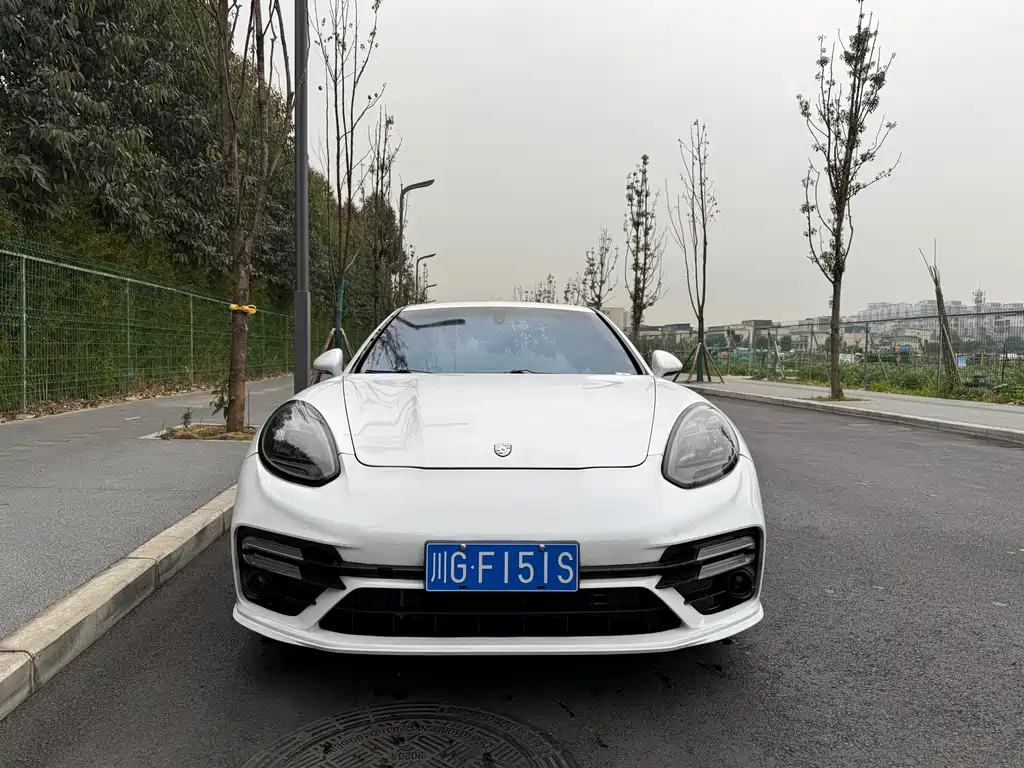 Porsche Panamera 2013