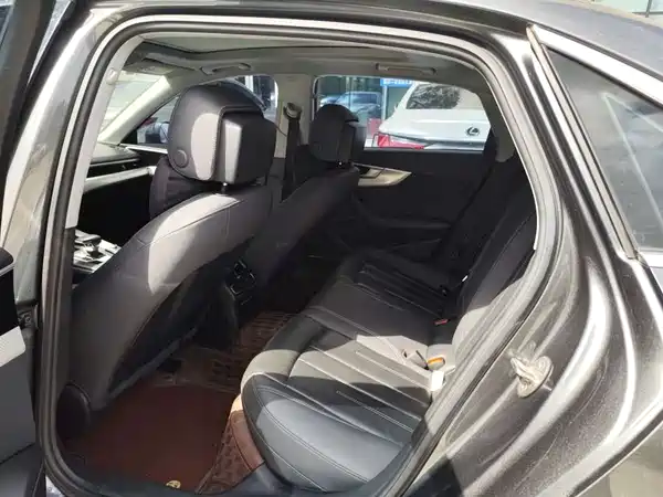 Audi A4L 2022