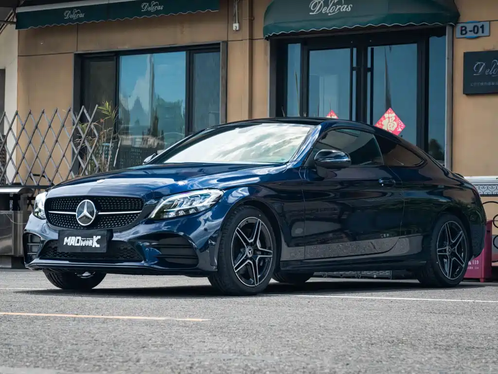 Mercedes-Benz C-Class 2023 — фото 1