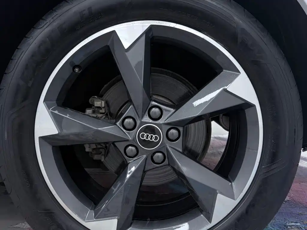Audi Q3 2022 — фото 20
