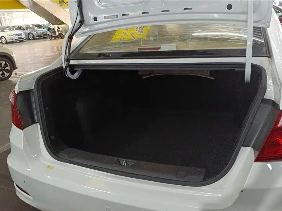 Changan Eado 2016