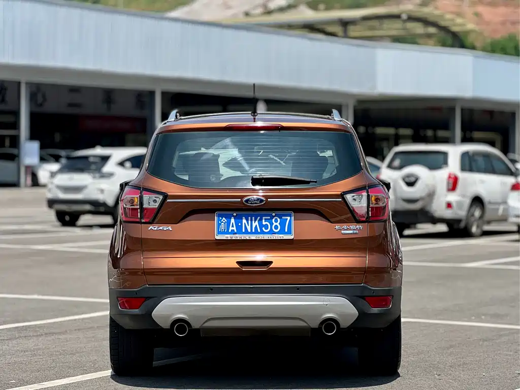 Ford Kuga 2017 — фото 5