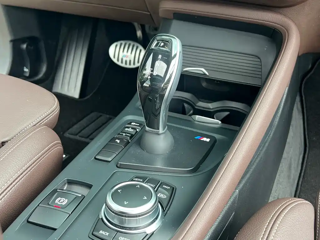 BMW X1 2022 — фото 13