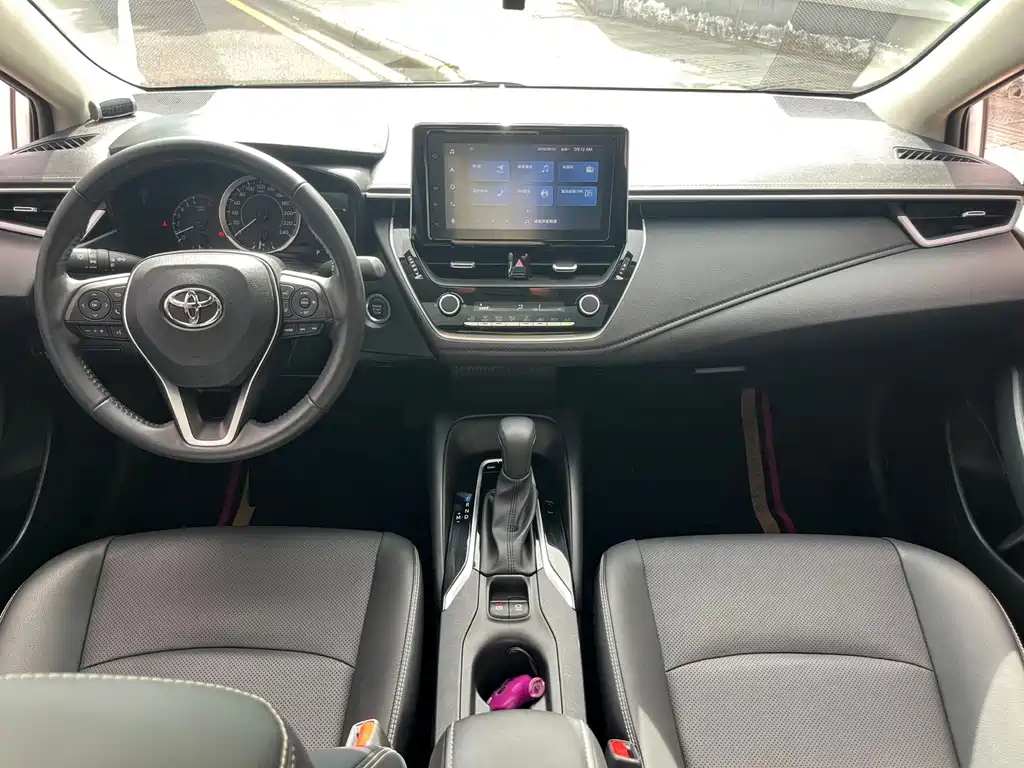 Toyota Corolla 2022 — фото 10