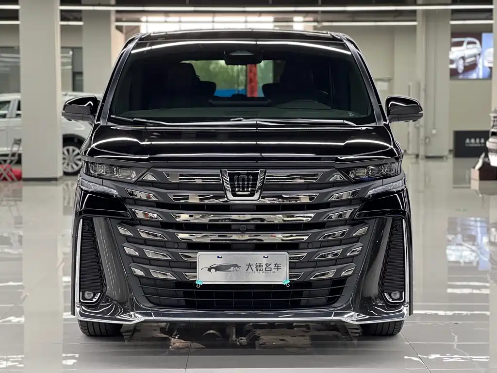 Toyota Vellfire 2023 — фото 2