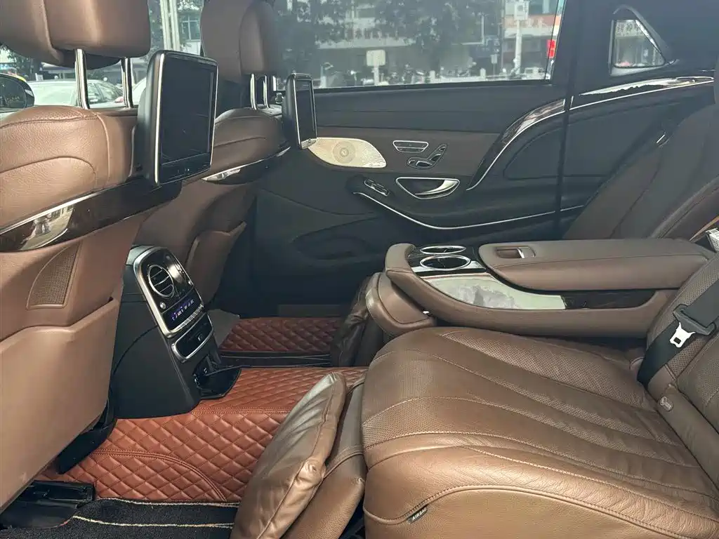 Mercedes-Benz S-Class 2015