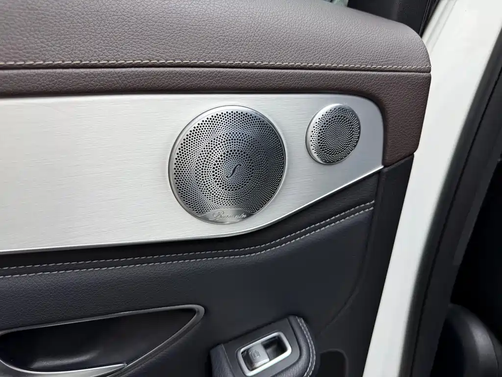 Mercedes-Benz GLC 2016 — фото 13