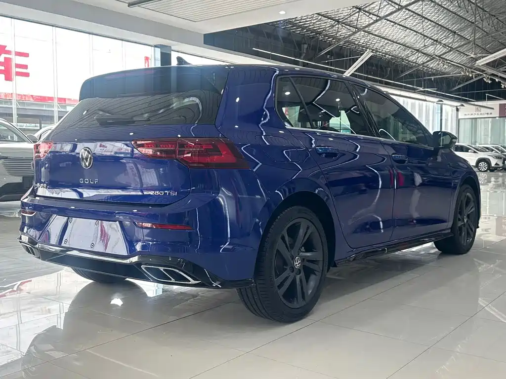 Volkswagen Golf 2022