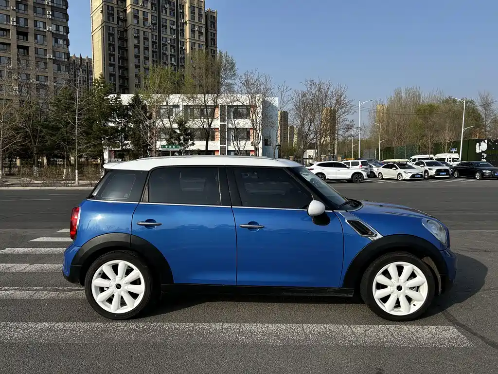 MINI Countryman 2013 — фото 16
