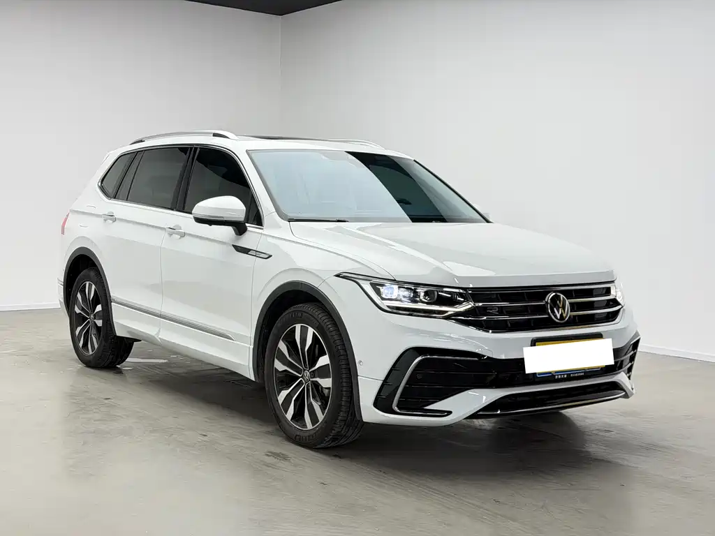 Volkswagen Tiguan L 2023