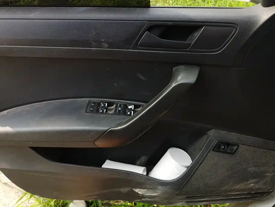 Volkswagen Santana 2016