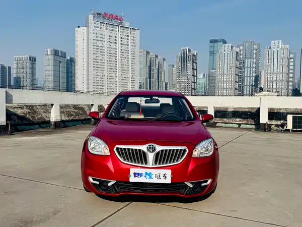 Brilliance H330 2013