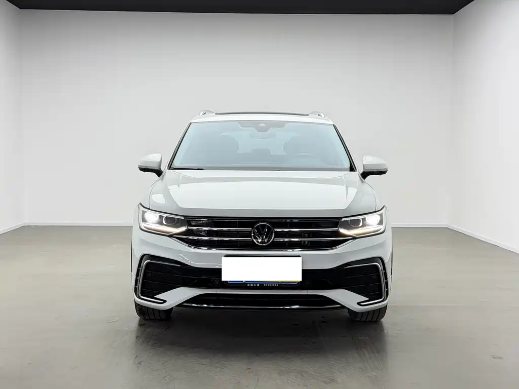 Volkswagen Tiguan L 2023